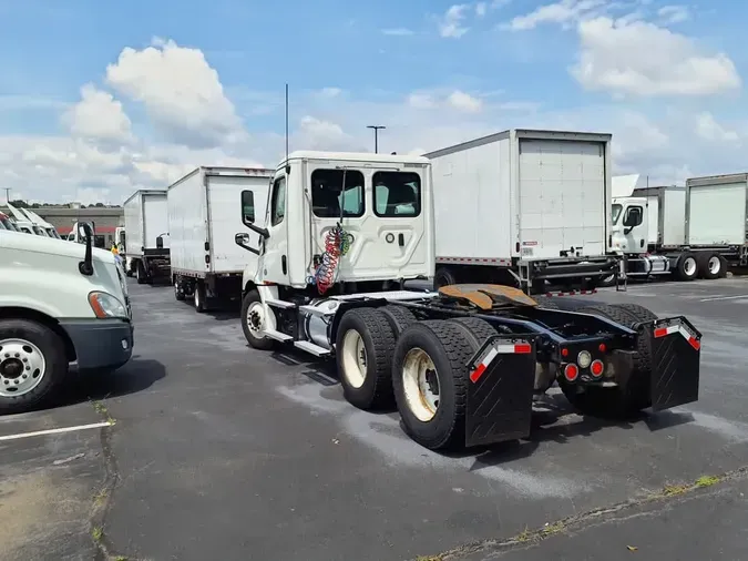 2020 FREIGHTLINER/MERCEDES NEW CASCADIA PX12664