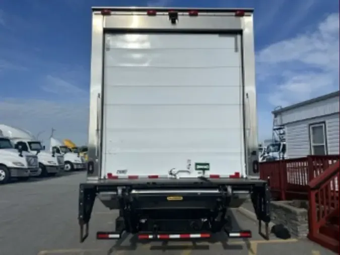2019 FREIGHTLINER/MERCEDES M2 106