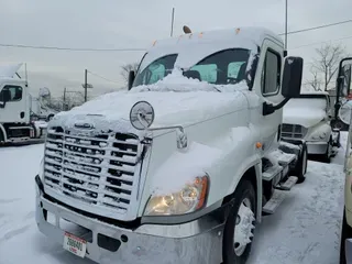 2015 Freightliner CASCADIA 125
