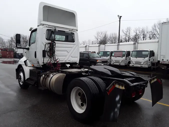 2019 NAVISTAR INTERNATIONAL RH613 DAYCAB S/A