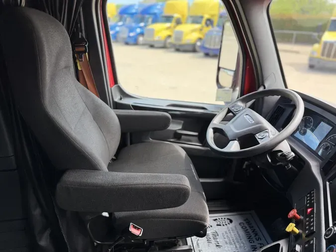 2023 Freightliner Cascadia