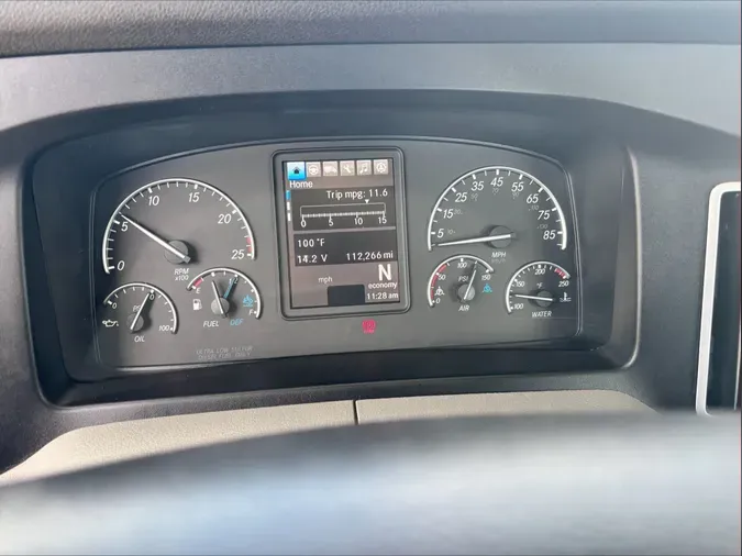 2024 Freightliner Cascadia 126