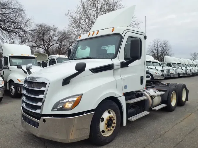2019 FREIGHTLINER/MERCEDES NEW CASCADIA PX126644ab7618444b92e168e666d76e2e344ee