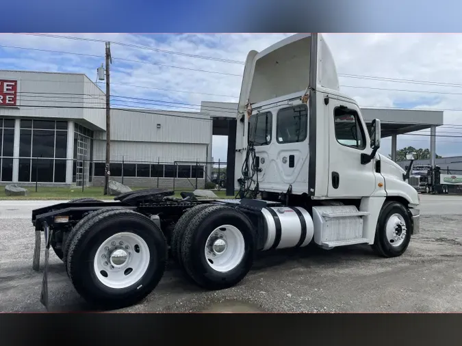 2014 Freightliner Cascadia