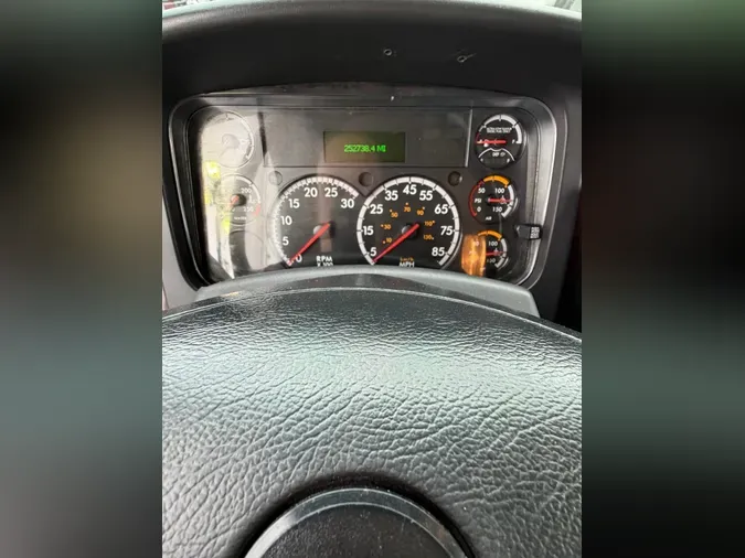 2019 FREIGHTLINER/MERCEDES M2 106