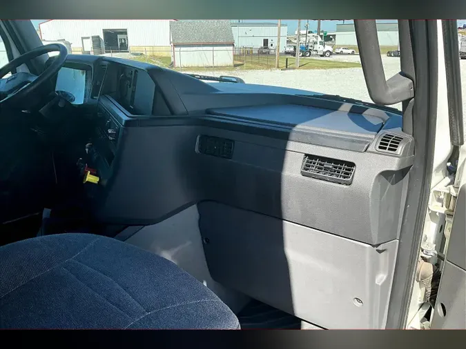 2022 INT LT625 6x4
