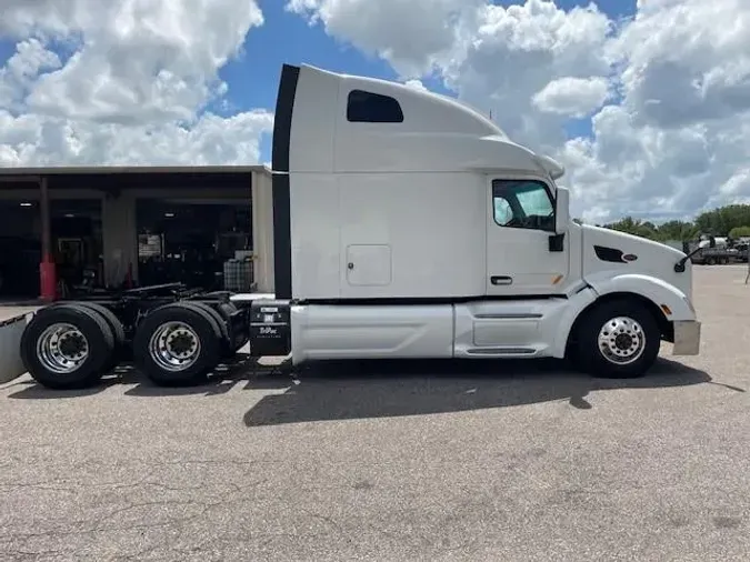 2022 Peterbilt 579