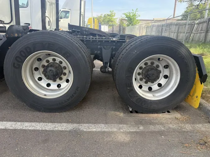 2021 International LT6254ac6e3e400f90f9069a59dde5f638f6f