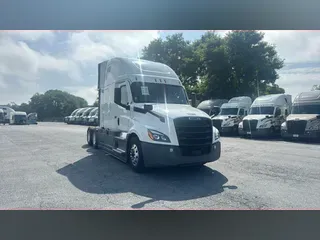 2023 Freightliner Cascadia 126