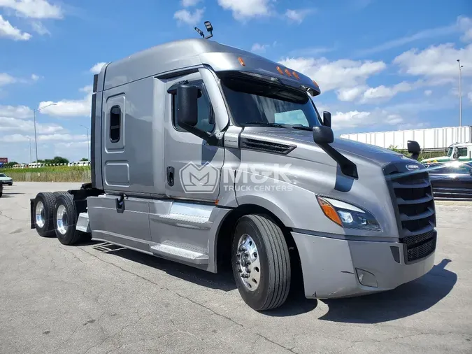 2021 FREIGHTLINER CASCADIA