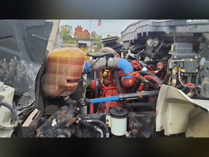 2019 NAVISTAR INTERNATIONAL 4300