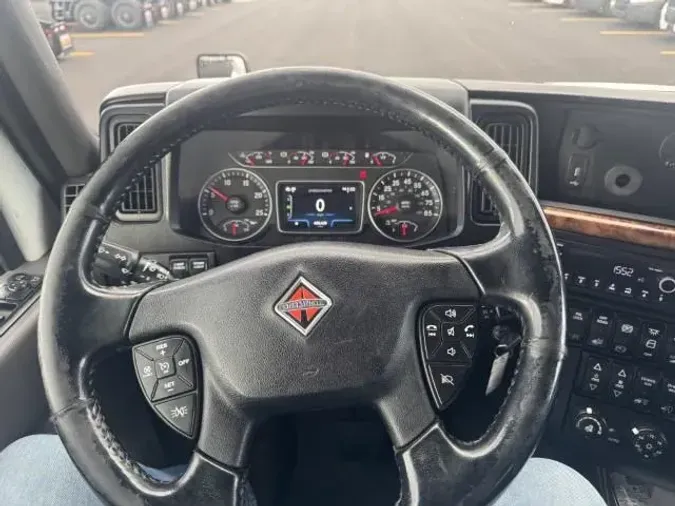 2022 International LT625