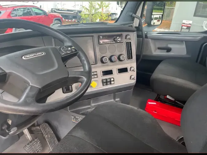 2019 FREIGHTLINER NEW CASCADIA PX12664