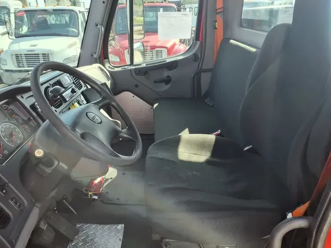 2019 FREIGHTLINER/MERCEDES M2 1064ad3e0aeca1674d818c1565811969164