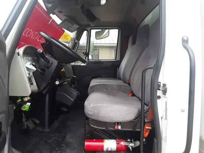 2017 NAVISTAR INTERNATIONAL 4300