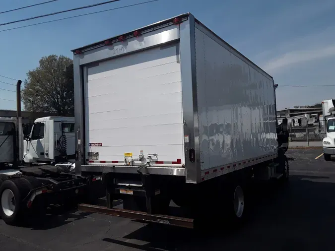 2020 FREIGHTLINER/MERCEDES M2 106