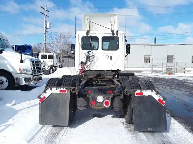 2018 FREIGHTLINER/MERCEDES CASCADIA 125