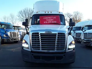 2018 FREIGHTLINER/MERCEDES CASCADIA 125