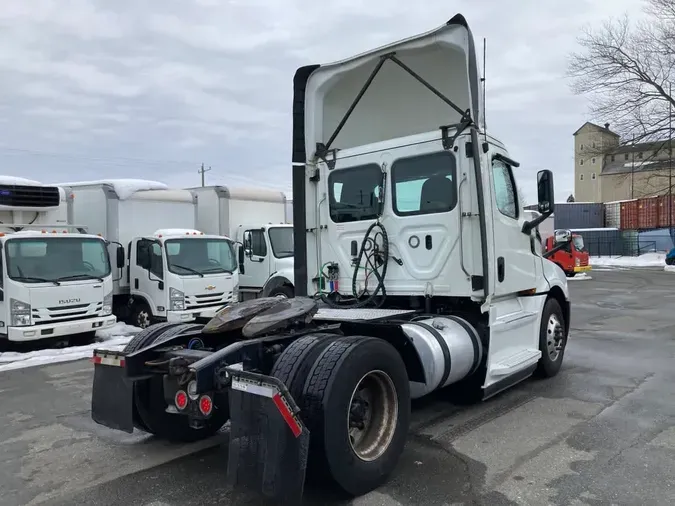 2020 FREIGHTLINER/MERCEDES NEW CASCADIA 1264ad72c25b1dfcd455dbb6bf27737a1da