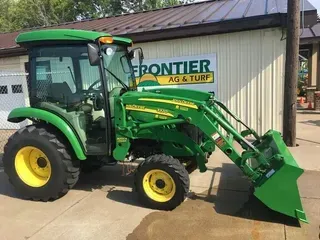 2010 John Deere 3320