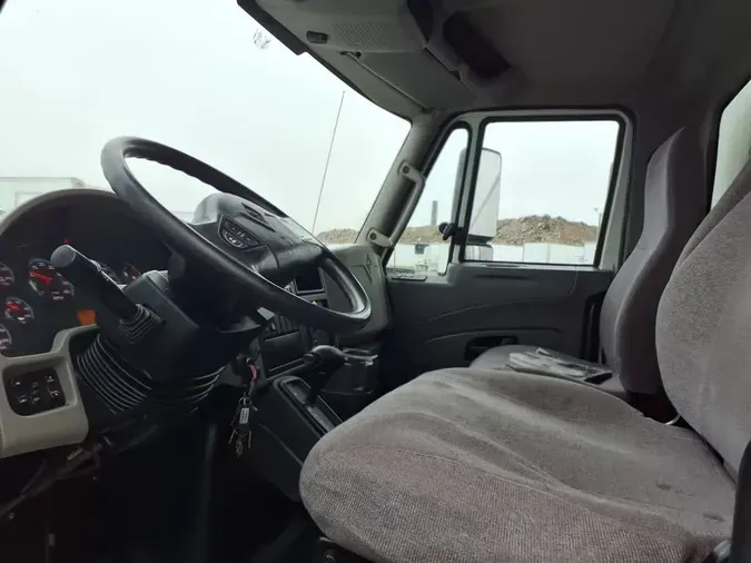 2019 NAVISTAR INTERNATIONAL 4300