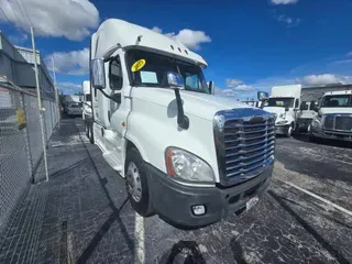 2019 FREIGHTLINER/MERCEDES CASCADIA 125