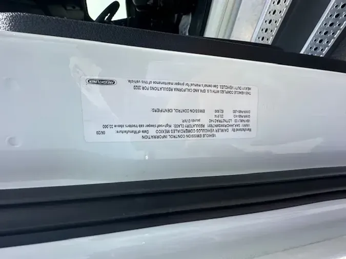2021 FREIGHTLINER CASCADIA 126