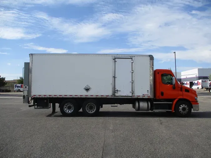 2018 FREIGHTLINER/MERCEDES CASCADIA 113