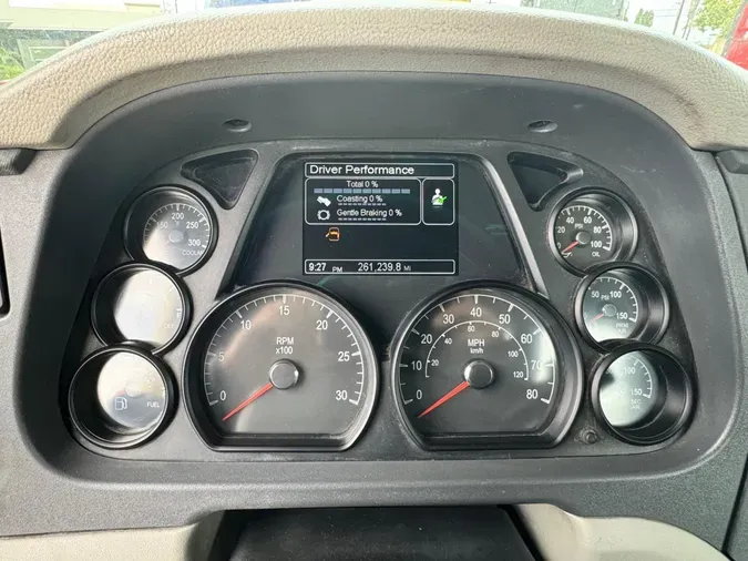 2021 Peterbilt 579
