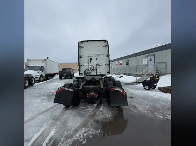 2019 FREIGHTLINER/MERCEDES CASCADIA 125