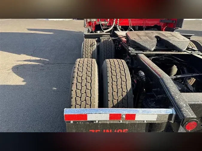 2022 FREIGHTLINER CA126