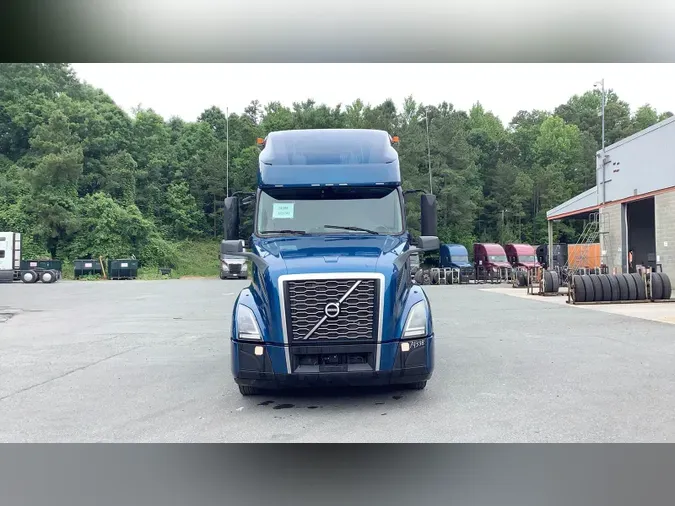 2022 Volvo VNL 760