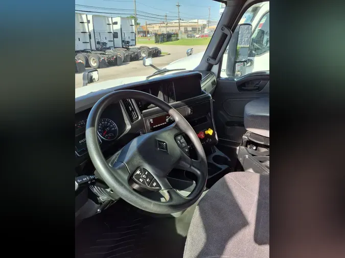 2020 NAVISTAR INTERNATIONAL LT625 SLPR CAB