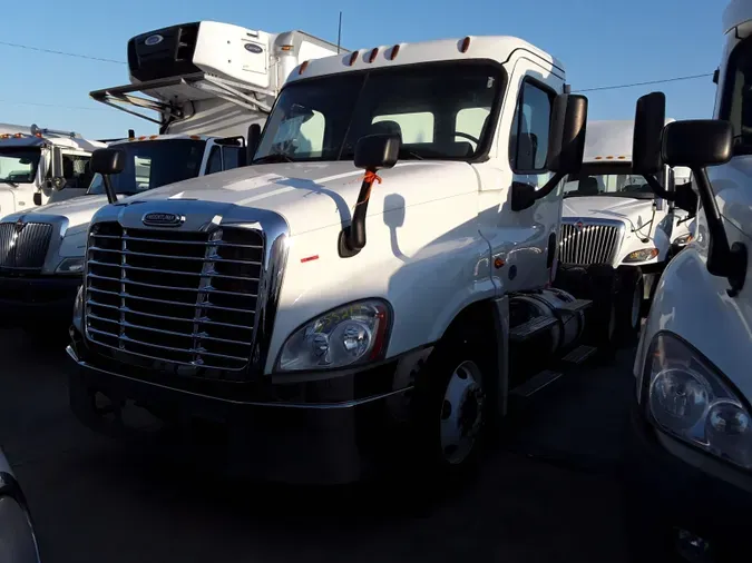 2016 FREIGHTLINER/MERCEDES CASCADIA 1254af048f82b15b0e2e1fac45a58fbdf50