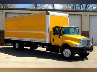 2019 International 4300 SBA 4X2
