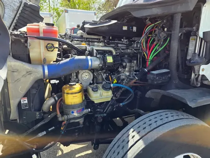 2020 FREIGHTLINER/MERCEDES CASCADIA 125