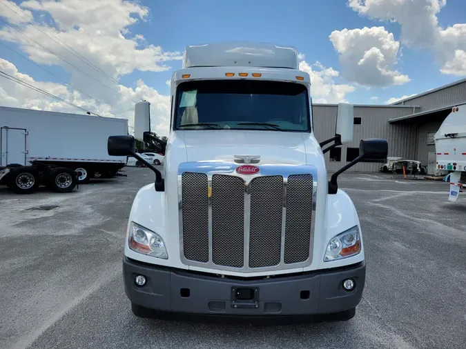 2018 Peterbilt 579