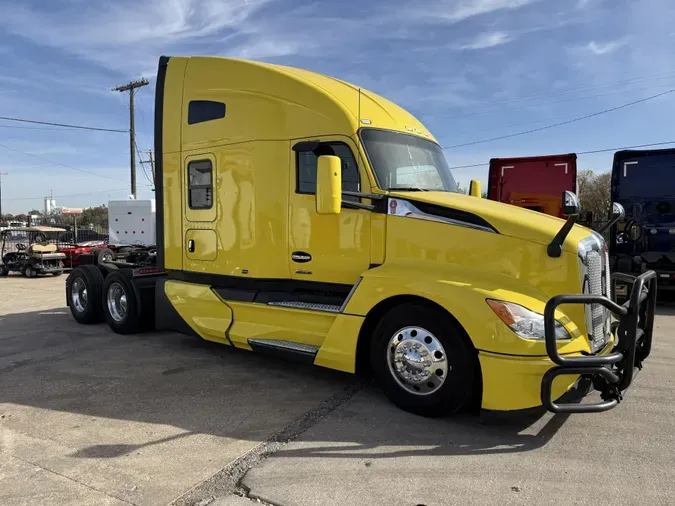 2024 Kenworth T680