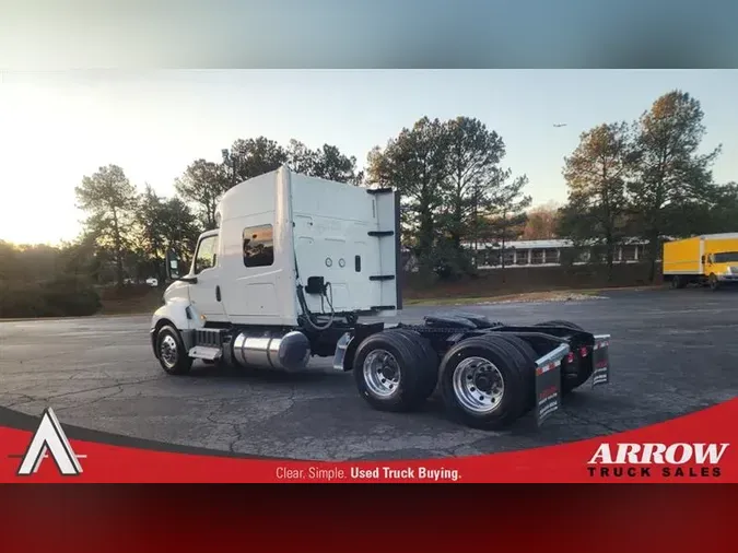 2020 INTERNATIONAL LT