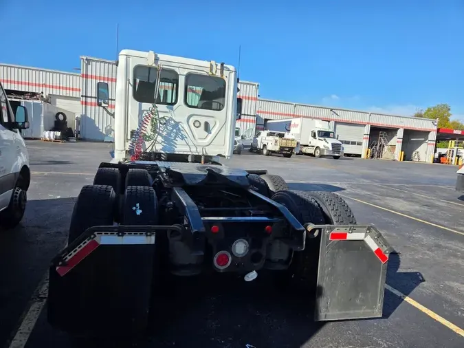 2019 FREIGHTLINER/MERCEDES CASCADIA 125