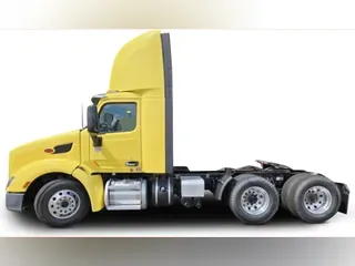 2021 Peterbilt 579