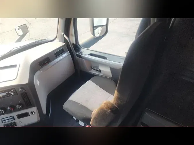 2020 FREIGHTLINER CA126