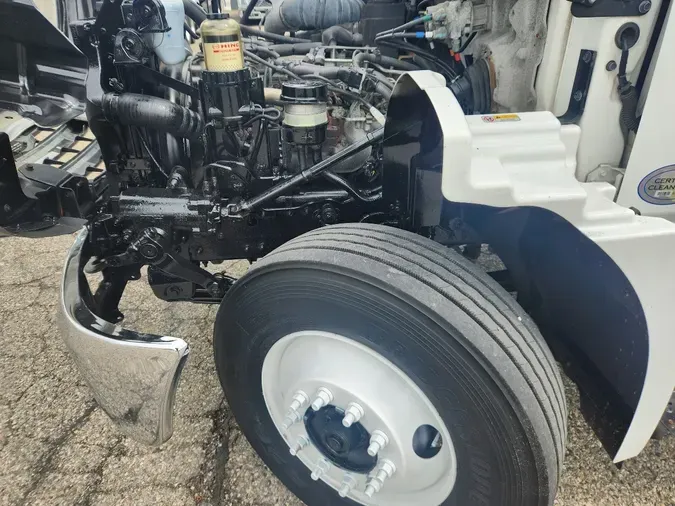 2019 HINO 268A