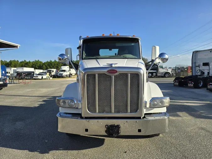 2020 Peterbilt 567