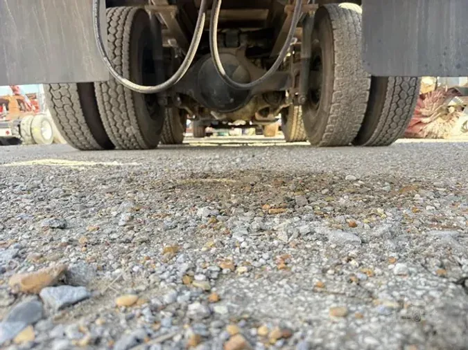 2005 FREIGHTLINER BUSINESS CLASS M2 1064b0def314d4cb6903117de83fb33b1ec