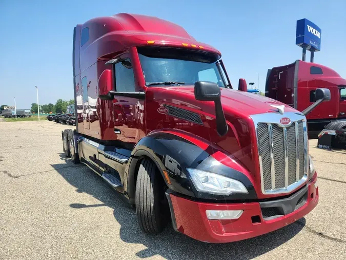 2023 PETERBILT 579