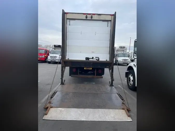 2018 FREIGHTLINER/MERCEDES M2 1064b0fe916d549c7bf2f4ce0eba0aa1552