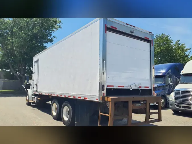 2019 FREIGHTLINER/MERCEDES M2 1064b114268c193f9236b48142849696161