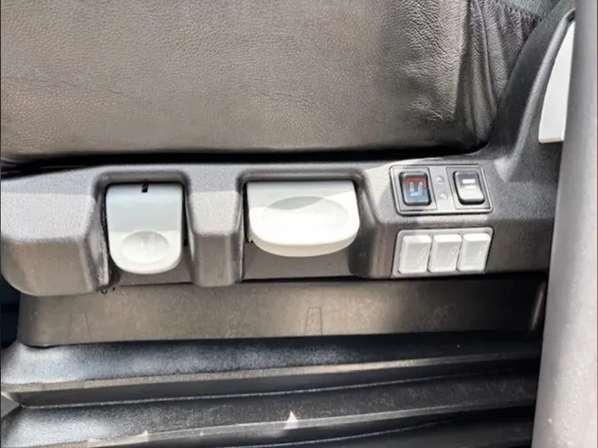 2021 Freightliner PT126SLP