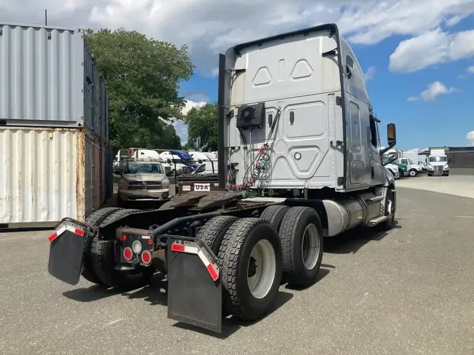 2021 FREIGHTLINER/MERCEDES NEW CASCADIA PX126644b169383b8f1a8e5152c04de2aa1e150